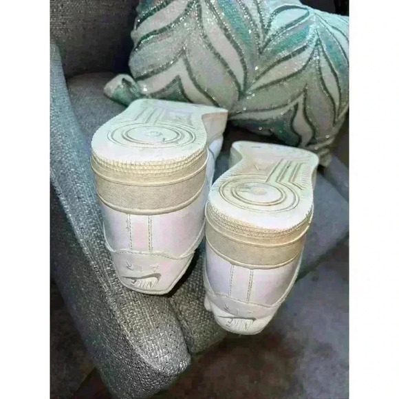 NIKE AIR FORCE 1 Low MENS TRIPLE WHITE Sneakers 315122-111 | Sz 13 - Picture 9 of 9